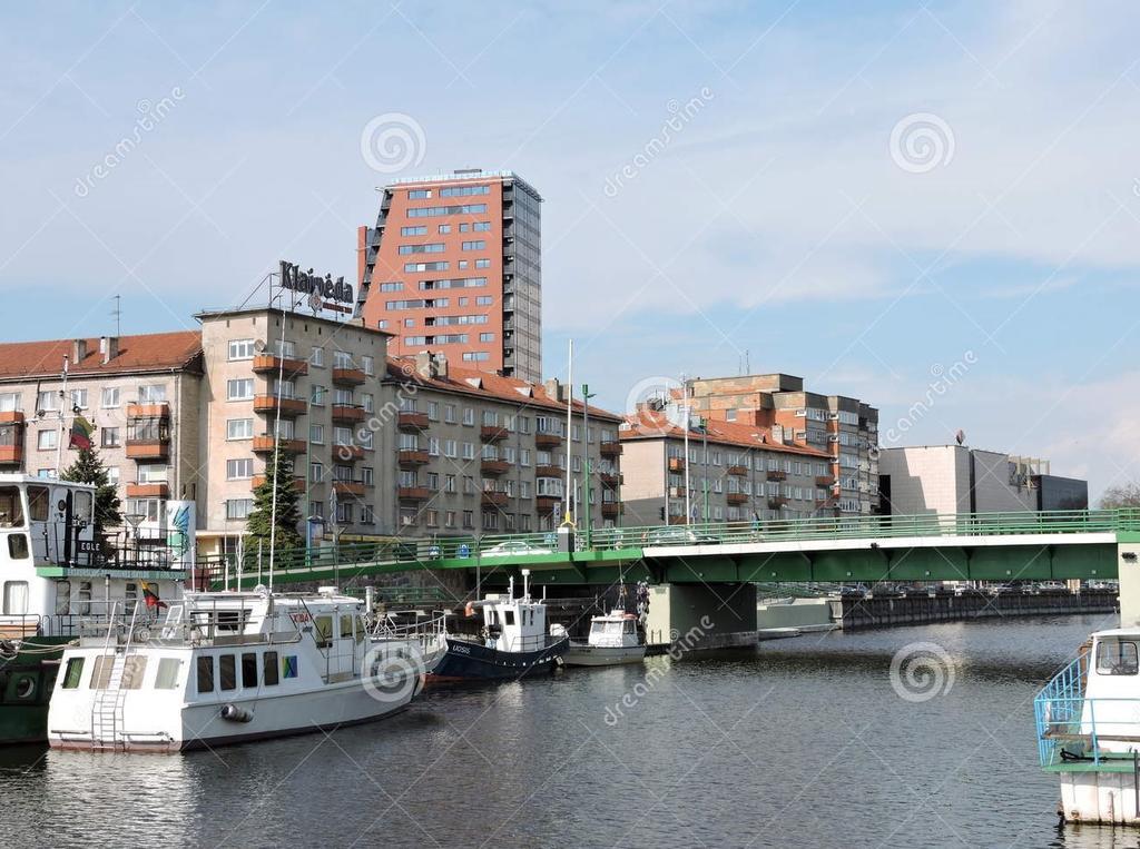 Central Apartament Клайпеда Экстерьер фото
